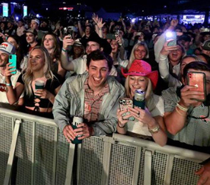 Crowd of people having fun at Kroger's Fest-A-Ville concert.