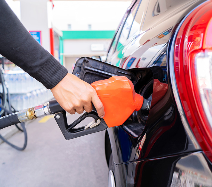 Pumping gas into car